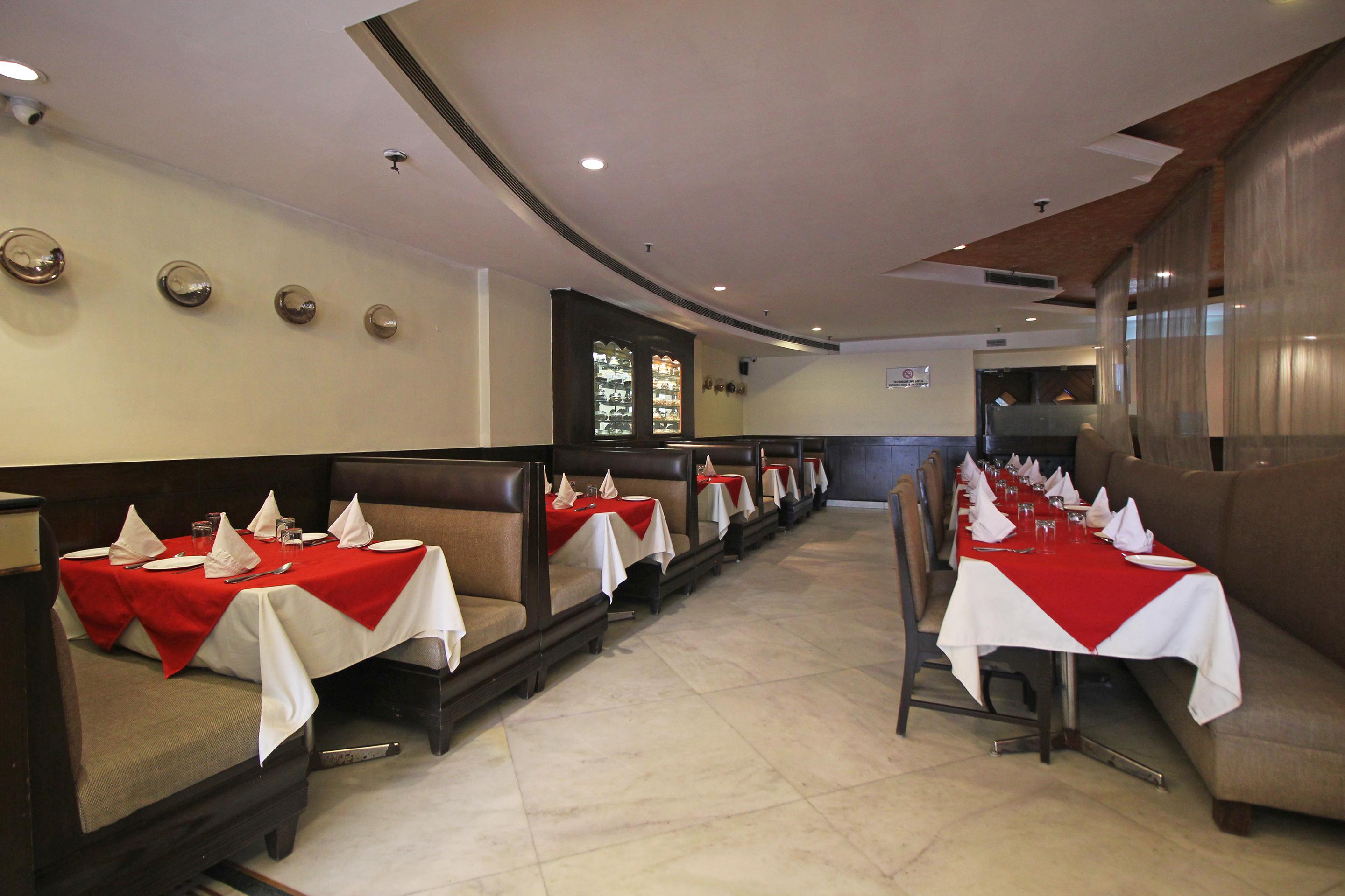 Oyo 5915 Hotel Swagath นิวเดลี ภายนอก รูปภาพ