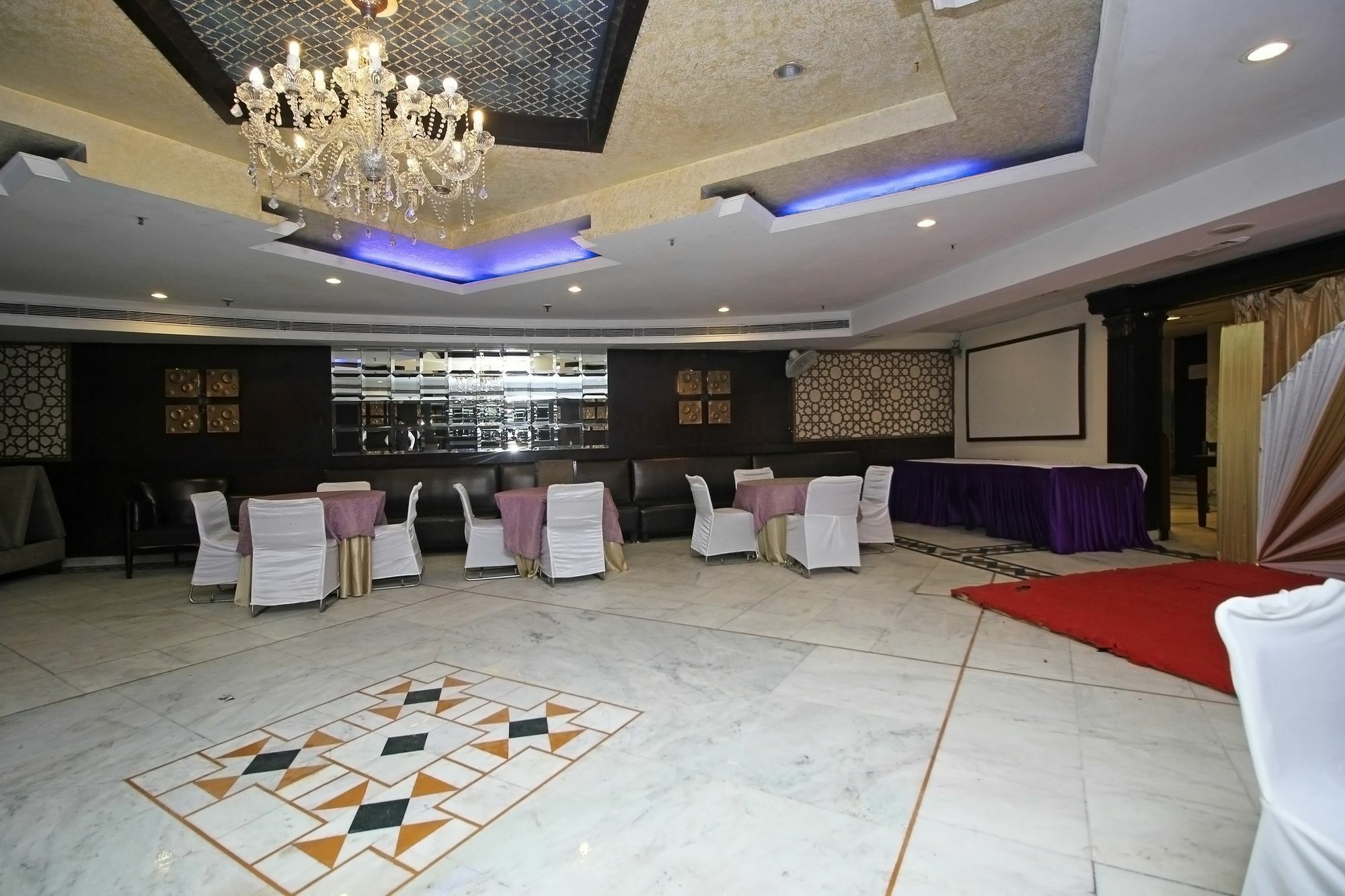 Oyo 5915 Hotel Swagath นิวเดลี ภายนอก รูปภาพ